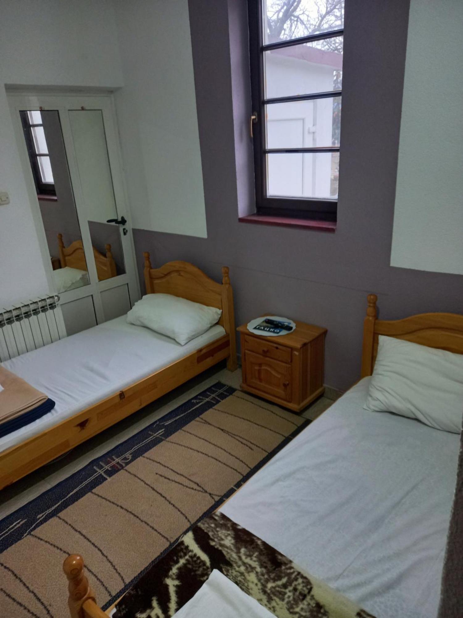 Apartmani Herceg Gacko Zewnętrze zdjęcie